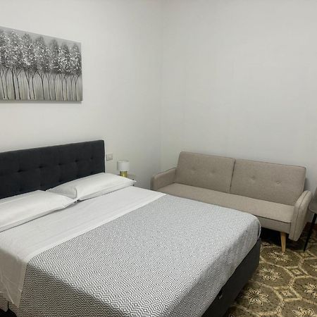 Larisa Home Apartment 로마 외부 사진